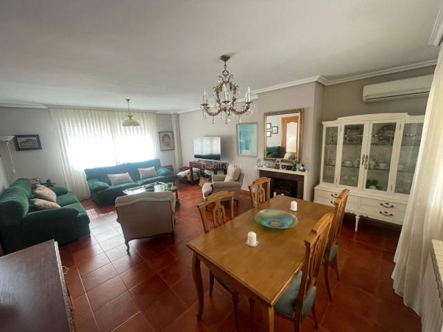 Chalet en venta en Meco, Madrid