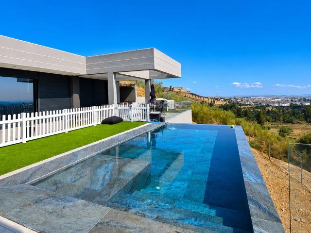 Chalet en venta en Medellín, Extremadura