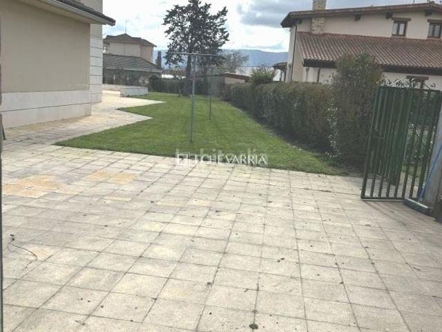 Chalet en venta en Medina De Pomar, Castilla y León