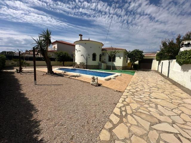 Chalet en venta en Miami Platja, Baix Camp