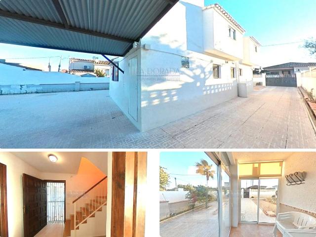 Chalet en venta en Miami Platja, Mont-roig Del Camp