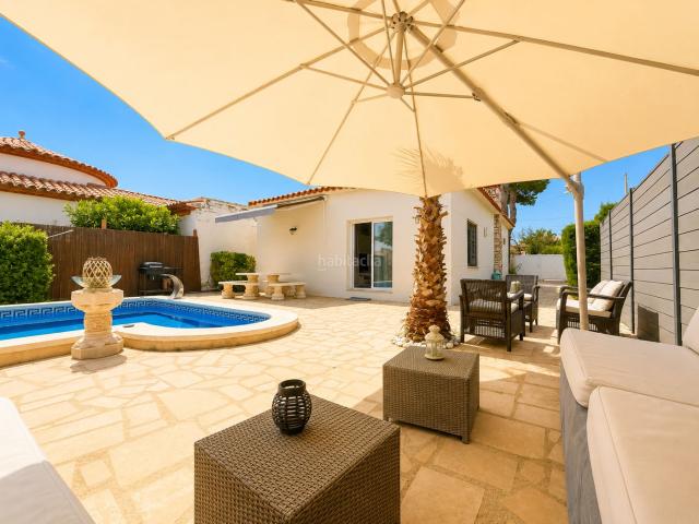 Chalet en venta en Miami Platja, Baix Camp