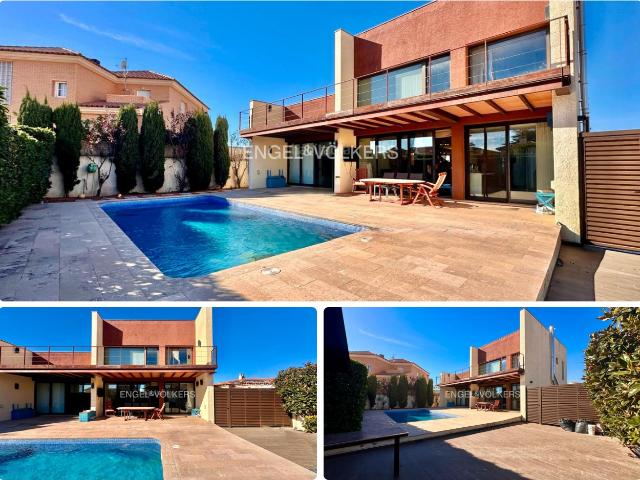 Chalet en venta en Miami Platja, Mont-roig Del Camp