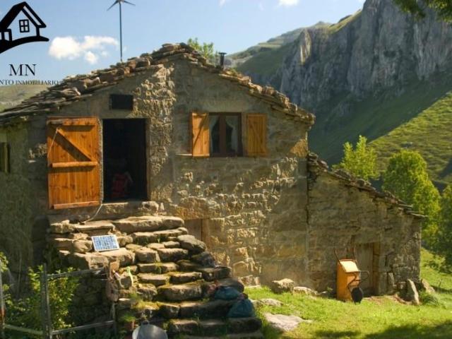 Chalet en venta en San Roque De Riomiera, Cantabria