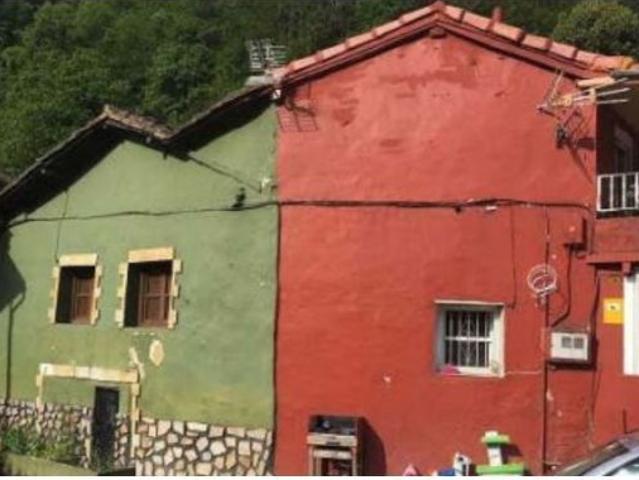 Casa en venta en Mieres, Asturias