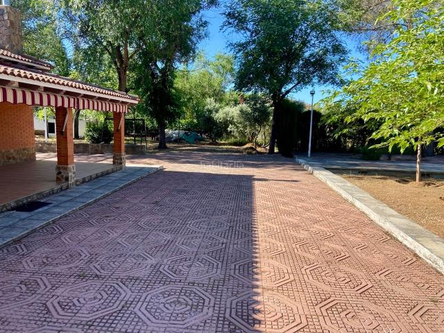 Chalet en venta en Miguelturra, Castilla-La Mancha