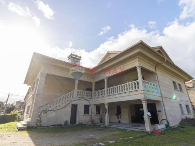 Chalet en venta en Reibón, O Morrazo