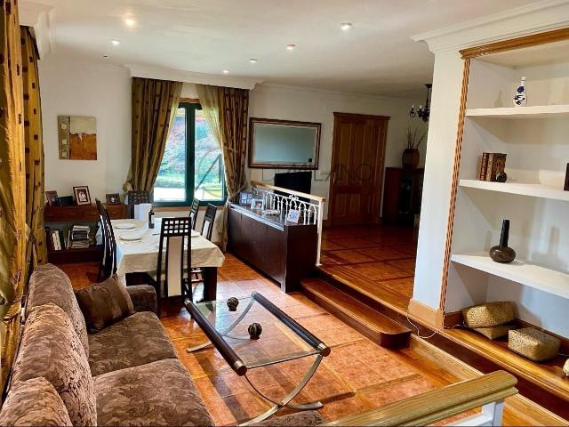 Chalet en venta en O Cruceiro, O Morrazo