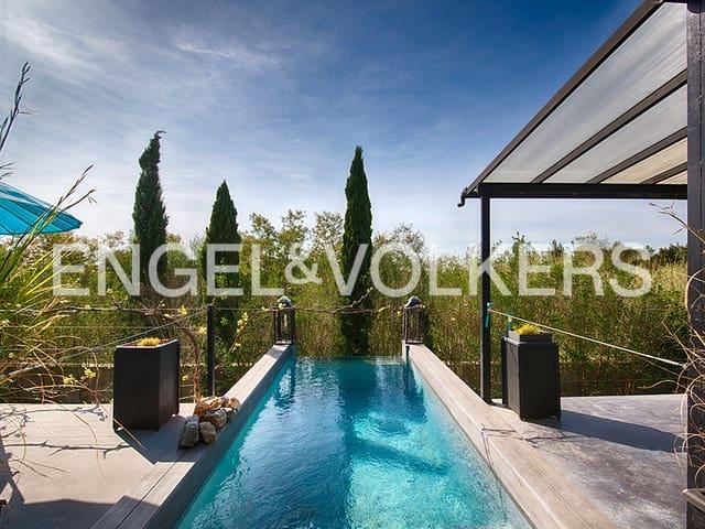 Villa en venta en Mollet De Peralada