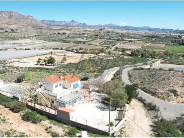 Chalet en venta en el Vinalopó Mitjà / El Vinalopó Medio, Valencia