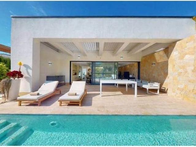 Chalet en venta en Monforte del Cid, Alacant / Alicante