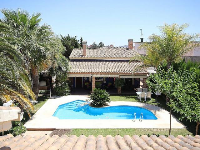 Chalet en venta en el Vinalopó Mitjà / El Vinalopó Medio, Valencia