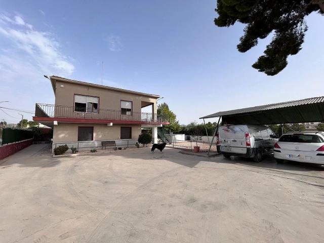 Chalet en venta en el Vinalopó Mitjà / El Vinalopó Medio, Valencia