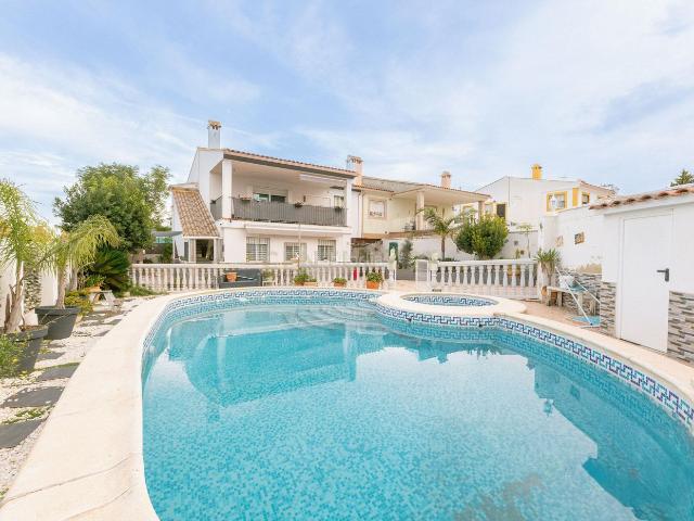 Chalet en venta en l'Horta Sud, Valencia