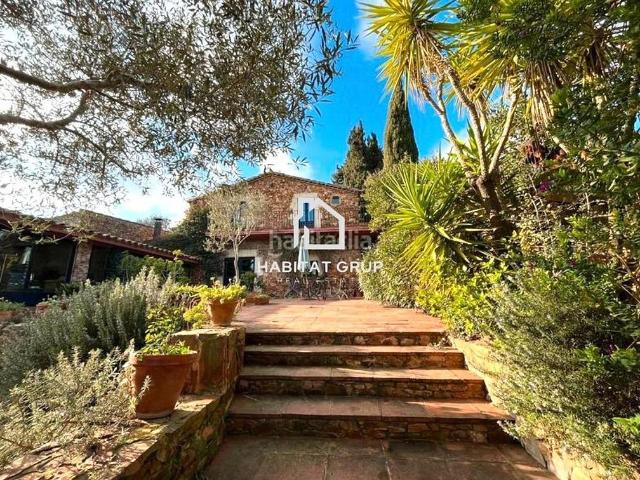 Villa en venta en Mont-ras
