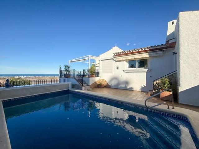 Chalet en venta en la Marina Alta, Valencia
