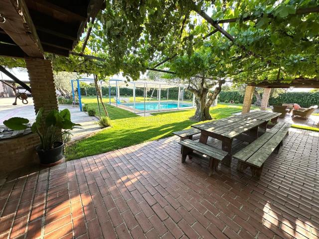 Chalet en venta en Montearagón, Castilla-La Mancha