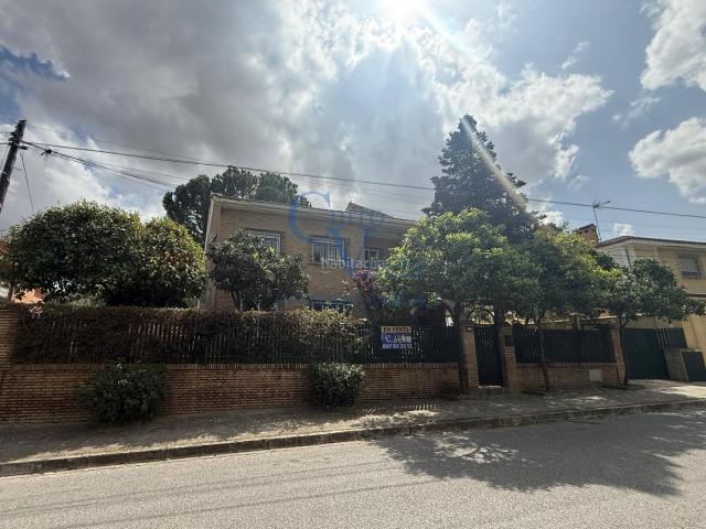 Chalet en venta en Nervión, Sevilla