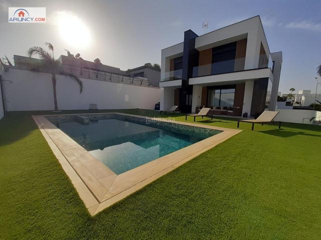 Chalet en venta en Nervión, Sevilla