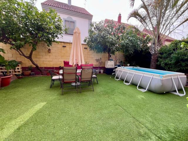 Chalet en venta en Nervión, Sevilla