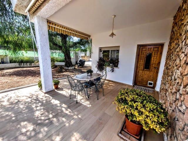 Chalet en venta en Montserrat, València / Valencia