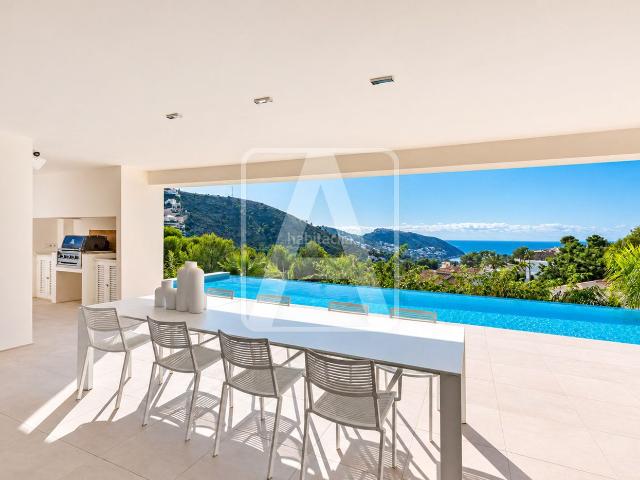 Chalet en venta en Moraira, la Marina Alta