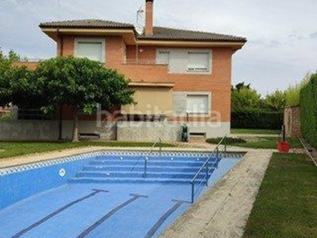 Chalet en venta en Morales Del Vino, Castilla y León