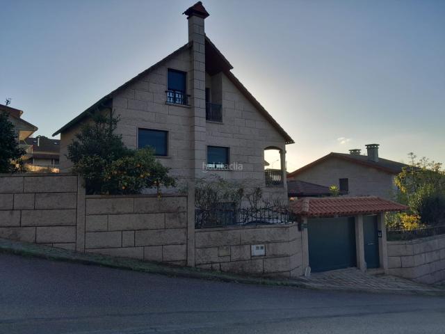 Chalet en venta en Mos, Vigo