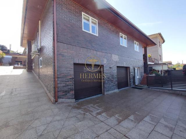 Chalet en venta en Mos, Vigo