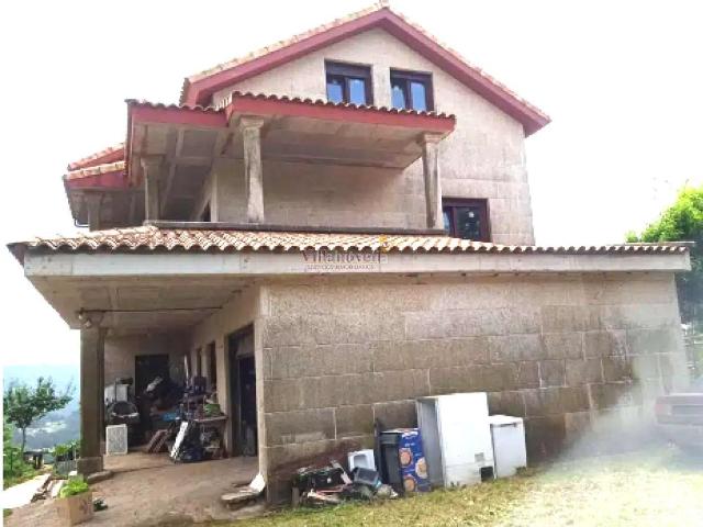 Chalet en venta en Mos, Vigo