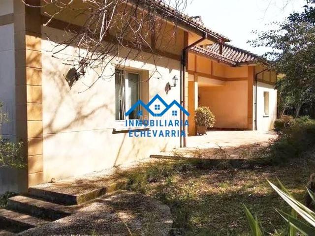 Chalet en venta en Mungia, Guipúzcoa