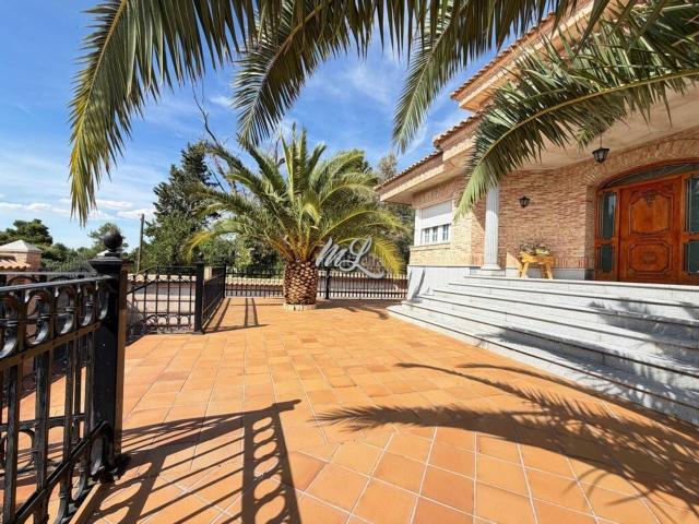 Chalet en venta en Nambroca, Castilla-La Mancha