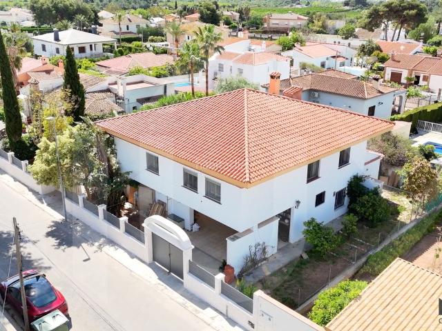 Chalet en venta en el Camp de Túria, Valencia