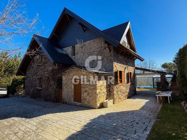 Chalet en venta en Navacerrada, Madrid
