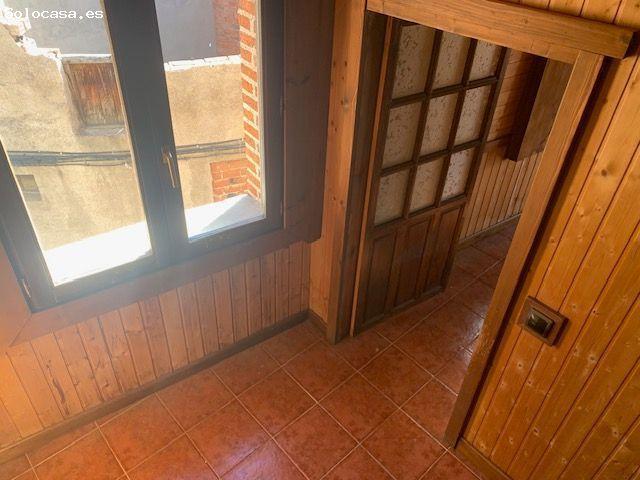 Casa en venta en Navaluenga