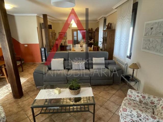 Villa en venta en Navas De Oro