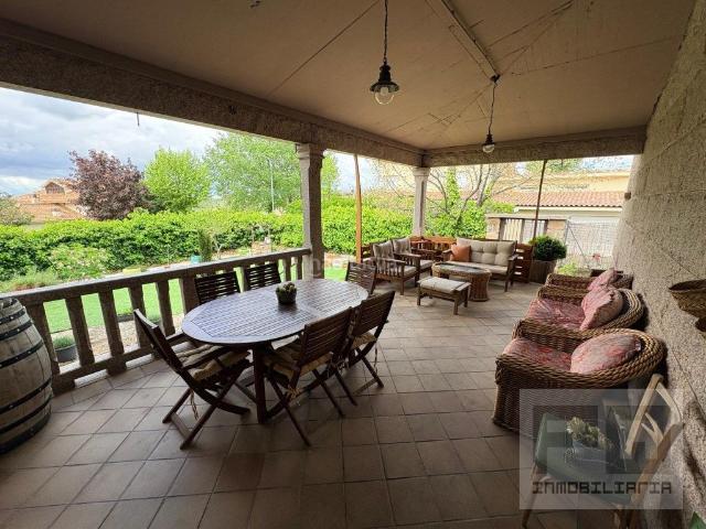 Chalet en venta en Las Navas Del Marqués, Castilla y León