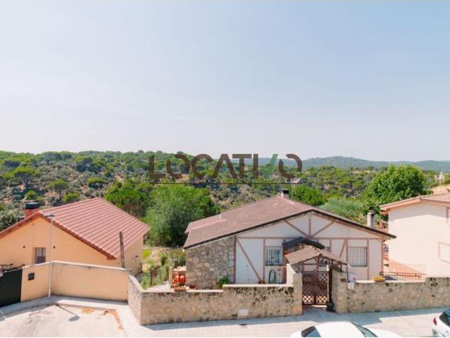 Casa en venta en Navas Del Rey, Madrid