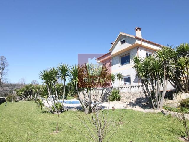 Chalet en venta en As Neves, O Condado