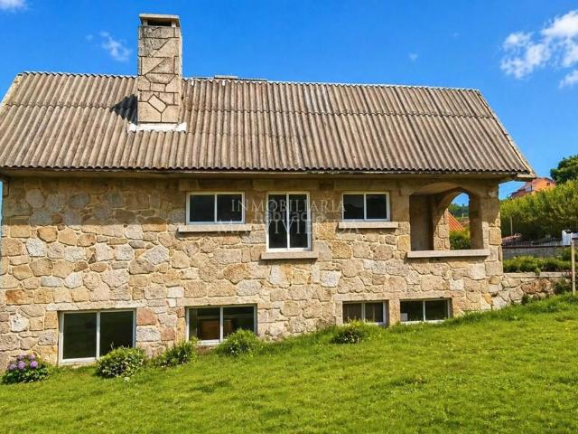 Chalet en venta en A Angustia, Vigo