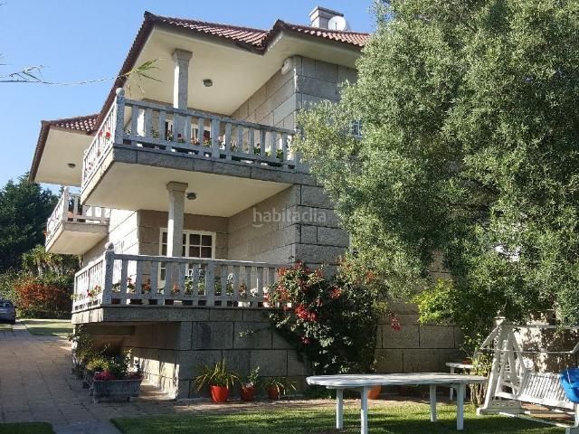Chalet en venta en A Angustia, Vigo