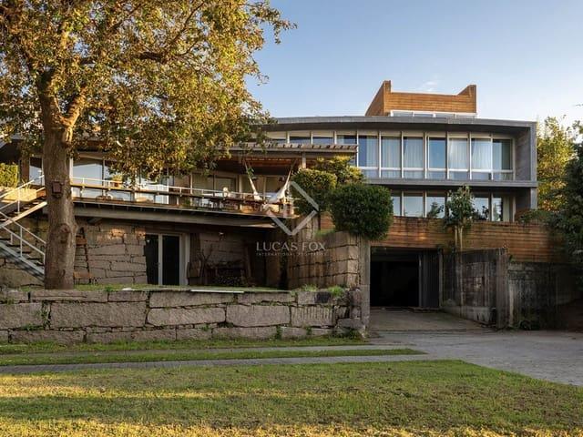 Chalet en venta en A Angustia, Vigo