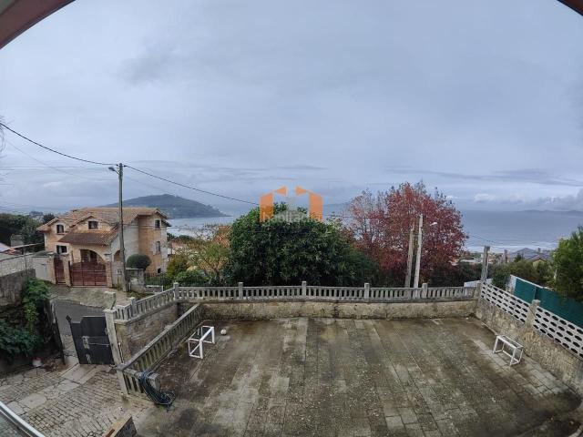 Chalet en venta en A Angustia, Vigo