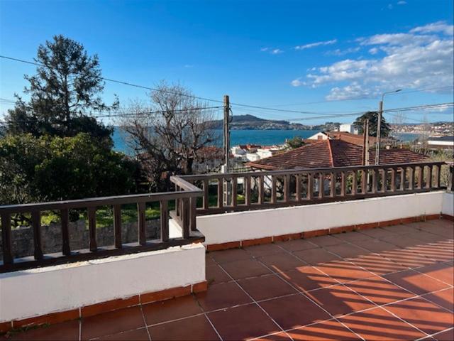 Chalet en venta en A Angustia, Vigo