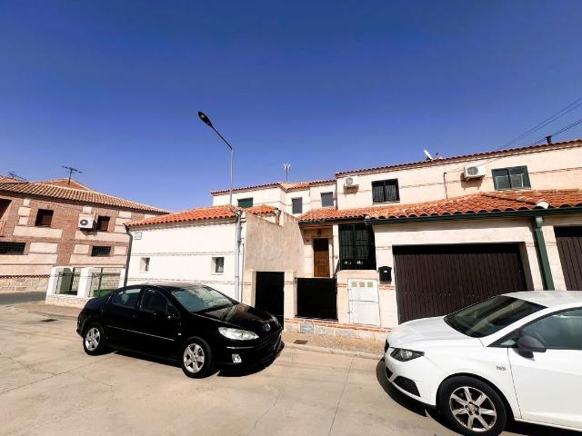 Chalet en venta en Noez, Castilla-La Mancha