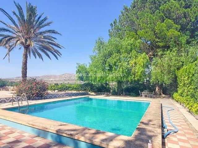 Chalet en venta en La Cruz, el Vinalopó Mitjà / El Vinalopó Medio