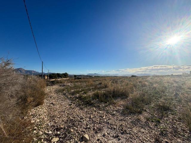 Chalet en venta en La Cruz, el Vinalopó Mitjà / El Vinalopó Medio