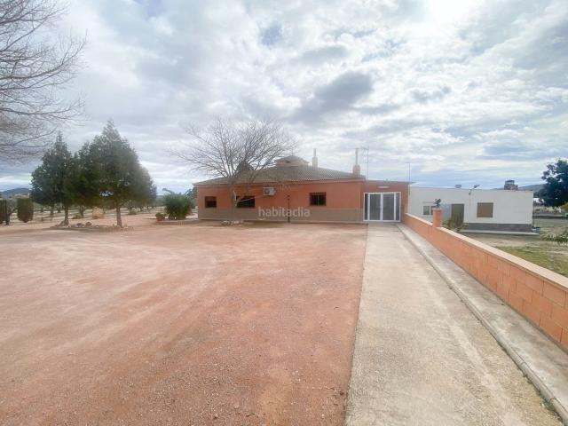 Chalet en venta en La Cruz, el Vinalopó Mitjà / El Vinalopó Medio