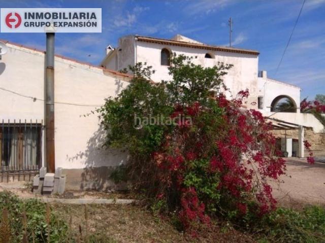 Chalet en venta en La Cruz, el Vinalopó Mitjà / El Vinalopó Medio