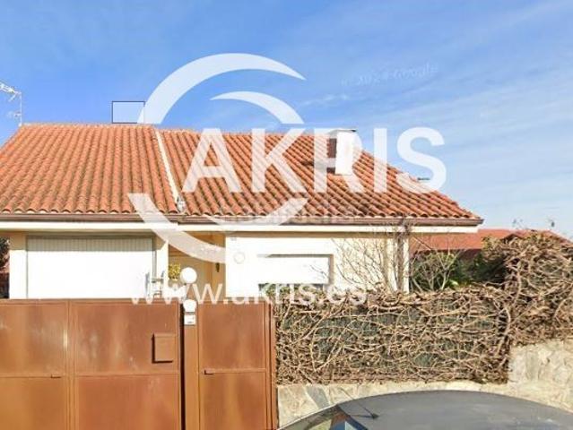 Chalet en venta en Novés, Castilla-La Mancha